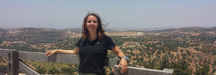 Alena Klimas ’17 never thought that she would one day become a Peace Corps volunteer in Morocco.