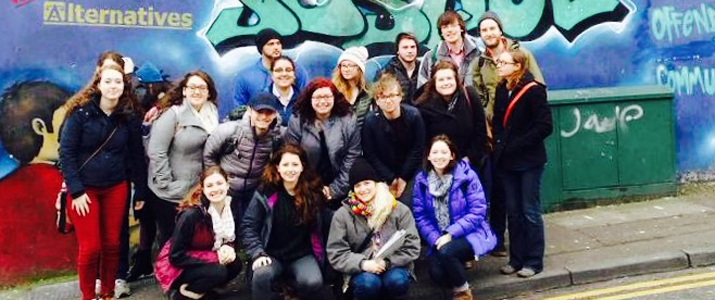 2015 trip participants on the Human Rights, Law & Justice in Northern Ireland study abroad program.