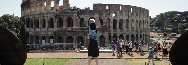 Rachel Thomas '14HTC spent a month in Rome embracing the classics.