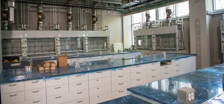 Bright, airy lab in the new chemistry building