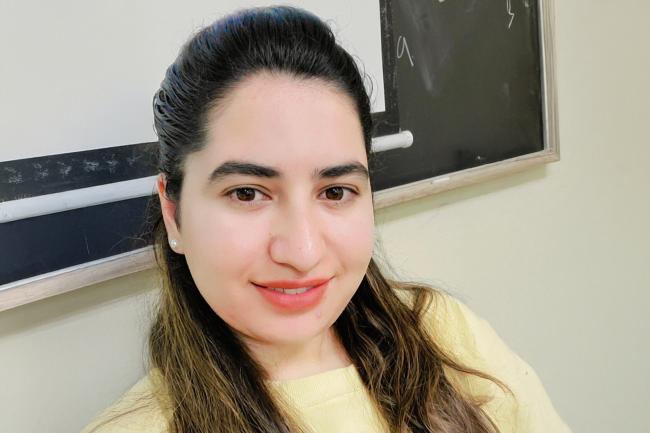 Spoogmay Kahn, portrait