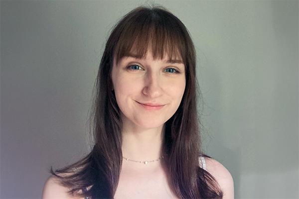 Leah Allan, portrait