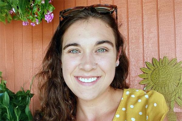 Breanna Oswald, portrait