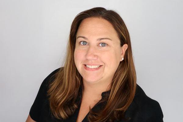 Jennifer L. Steele, portrait