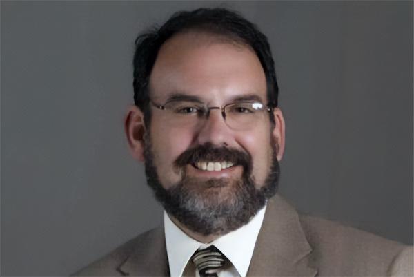 Dr. Martin Tuck, portrait