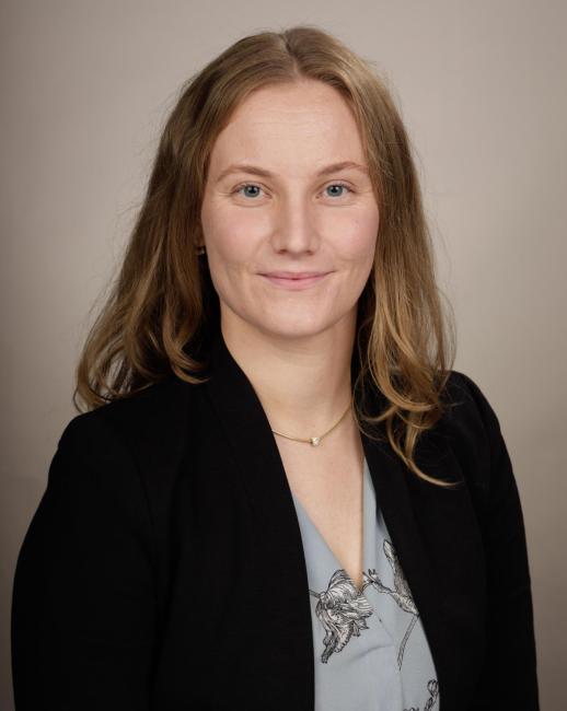 Miranda Whitaker headshot