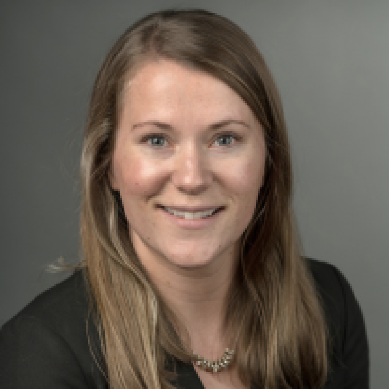 Kate Robey headshot