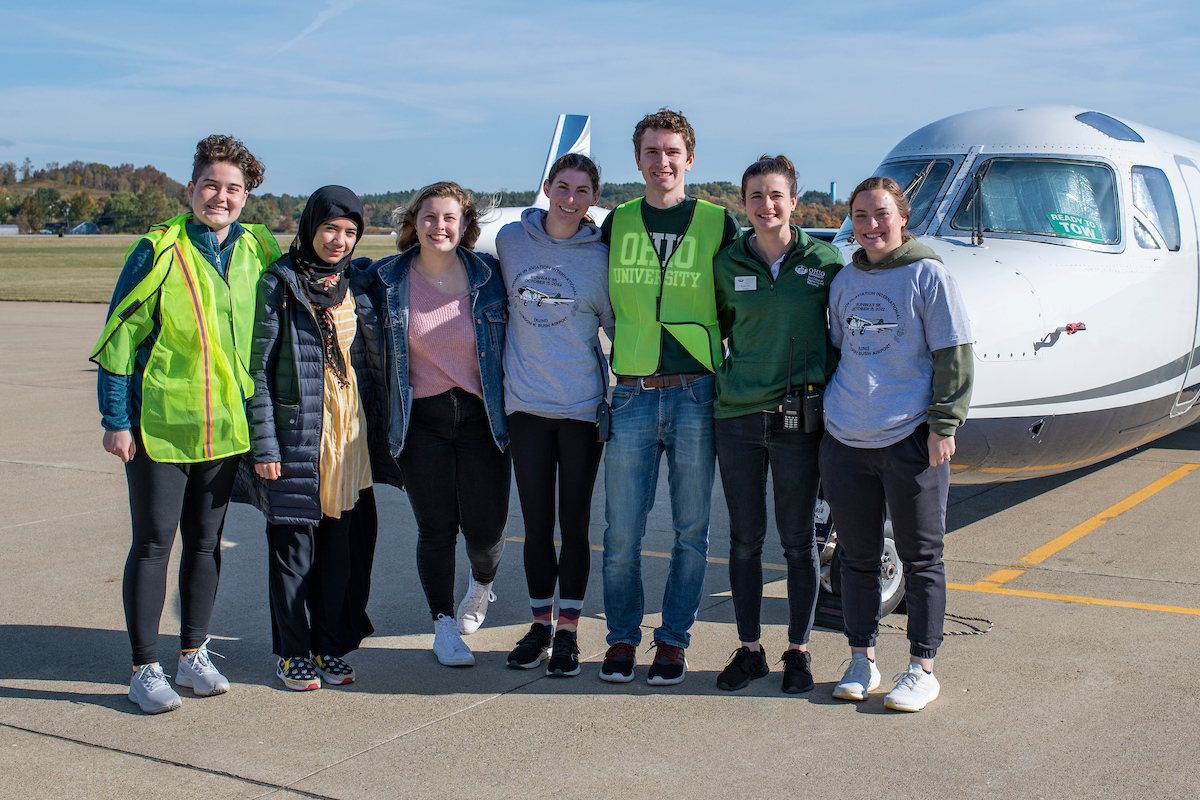 Students at Women in Aviation 5K