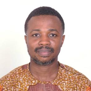 Kofi Anthonio Headshot