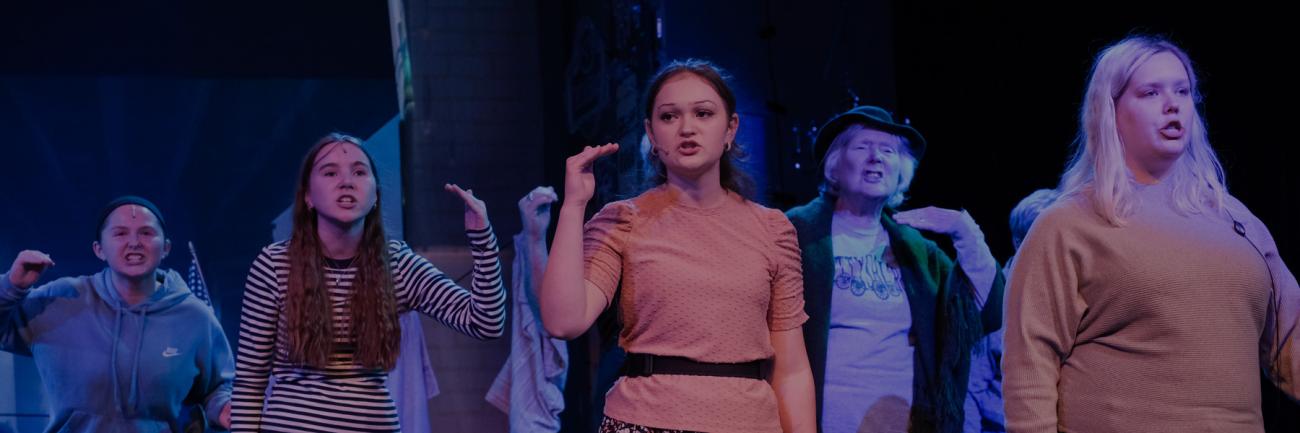 Students perform Annie at Ohio University Lancaster