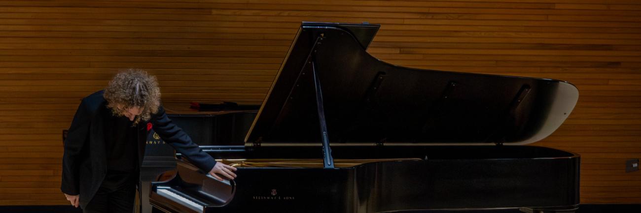 Performance by Michael Davidson at Ohio University
