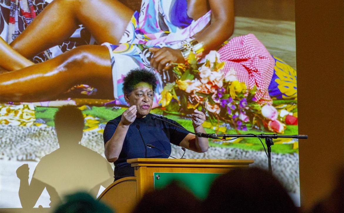 Exhibition of Carrie Mae Weems: The Usual Suspects at the Kennedy Museum of Ar