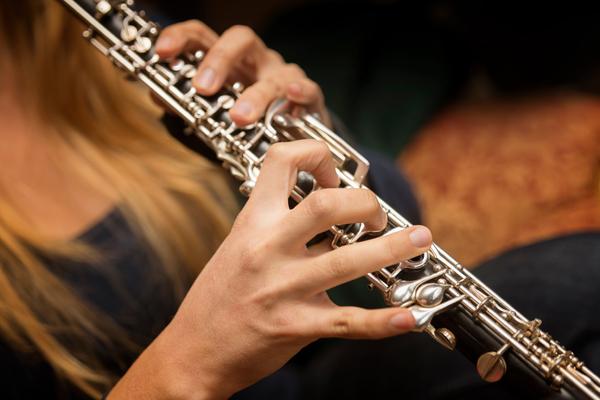 A clarinet player