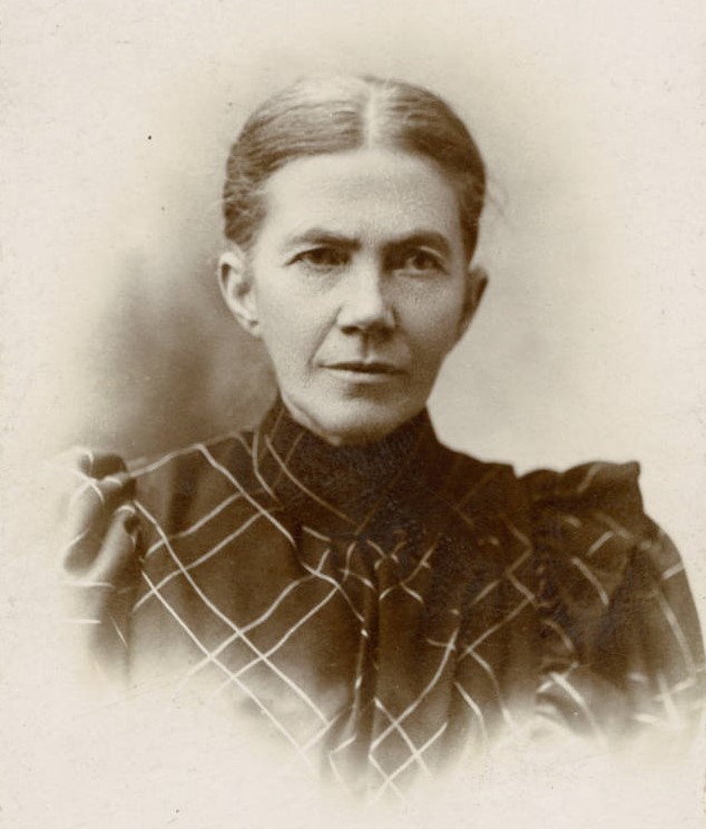 Portrait photograph of Margaret Boyd