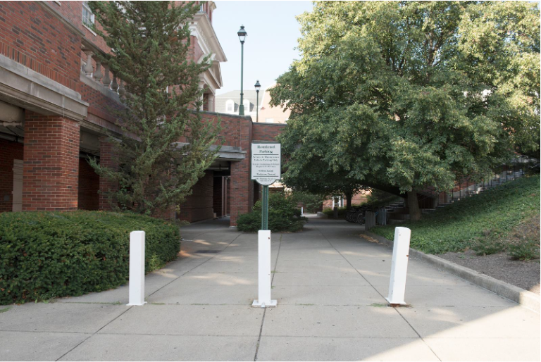 Three pillars at Lot 115