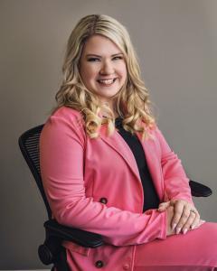 Shannon Trotter Headshot Photo