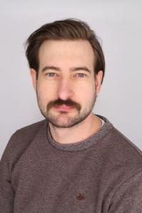 Roy Belderok Headshot Photo