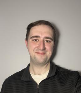 Austin Shinhearl Headshot Photo