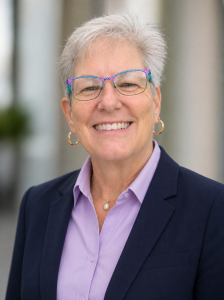 Patricia Roberts Headshot Photo