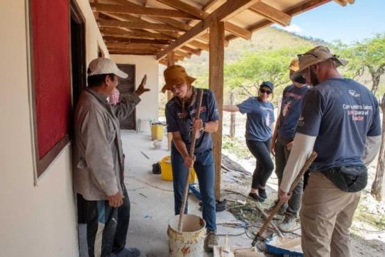 STARS 2024 students focused on service learning and cultural immersion