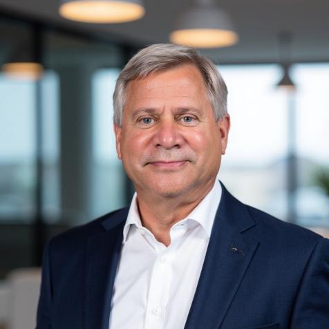 Headshot of HCOM alumnus Jeffrey Stanley, DO