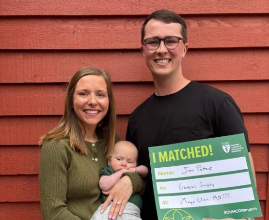 Graduate Jonathan Peters celebrates Match Day with his family