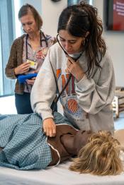 HCOM student practices clinical exam