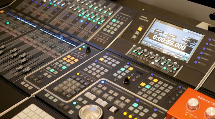 The GRID Lab’s Audio Suite houses state of the art software for audio production. 
