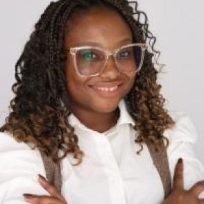 Matlhohonolofatso (Rose) Moremoholo Headshot 2026