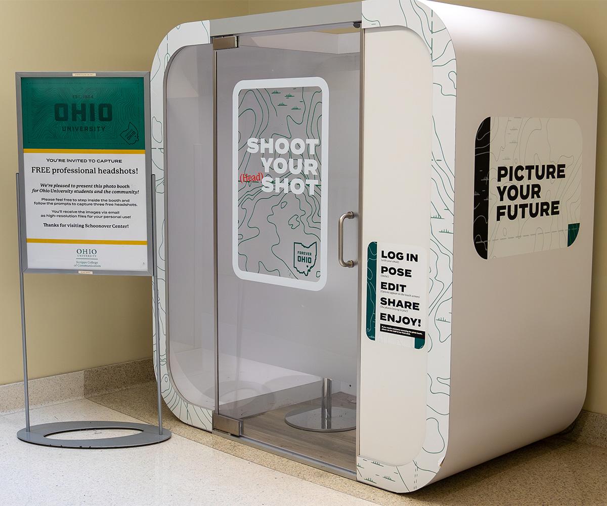The headshot photo booth, located in the Schoonover Center for Communication.