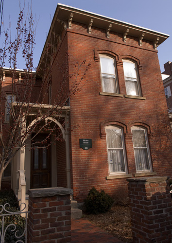 Photo of the front of Pilcher House at Ohio University