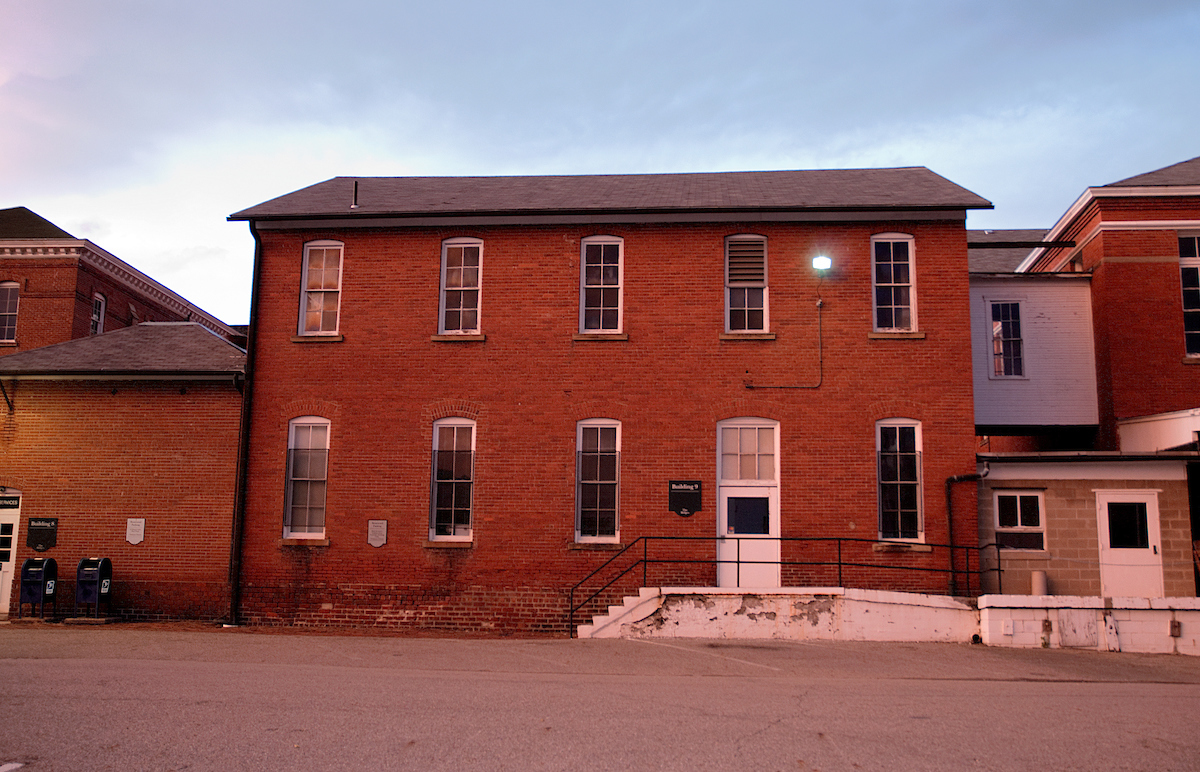 Photo of Building 9, located at The Ridges