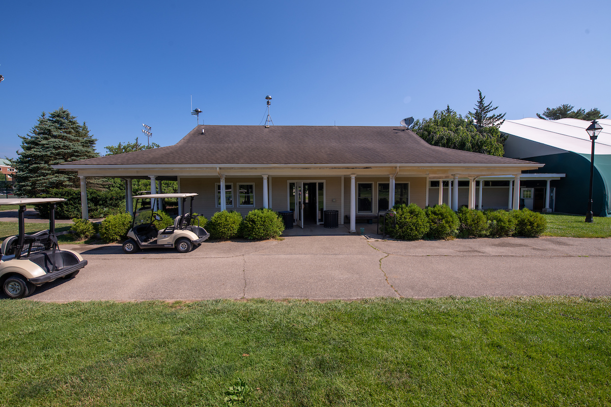 Photo of a Golf and Tennis Facility building