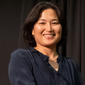 Hee-Jong Seo Headshot