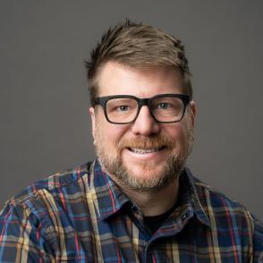 Ted Van Hyning headshot