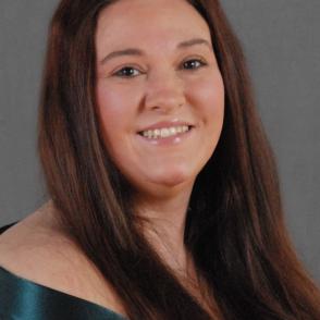 Portraid of woman smiling