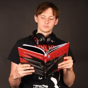 Ethan Anderson