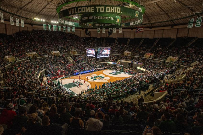 Fans pack the Convocation Center for an Ohio University men's basketball game.