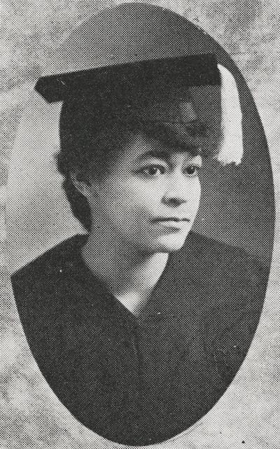 Martha Jane Hunley Senior Portrait