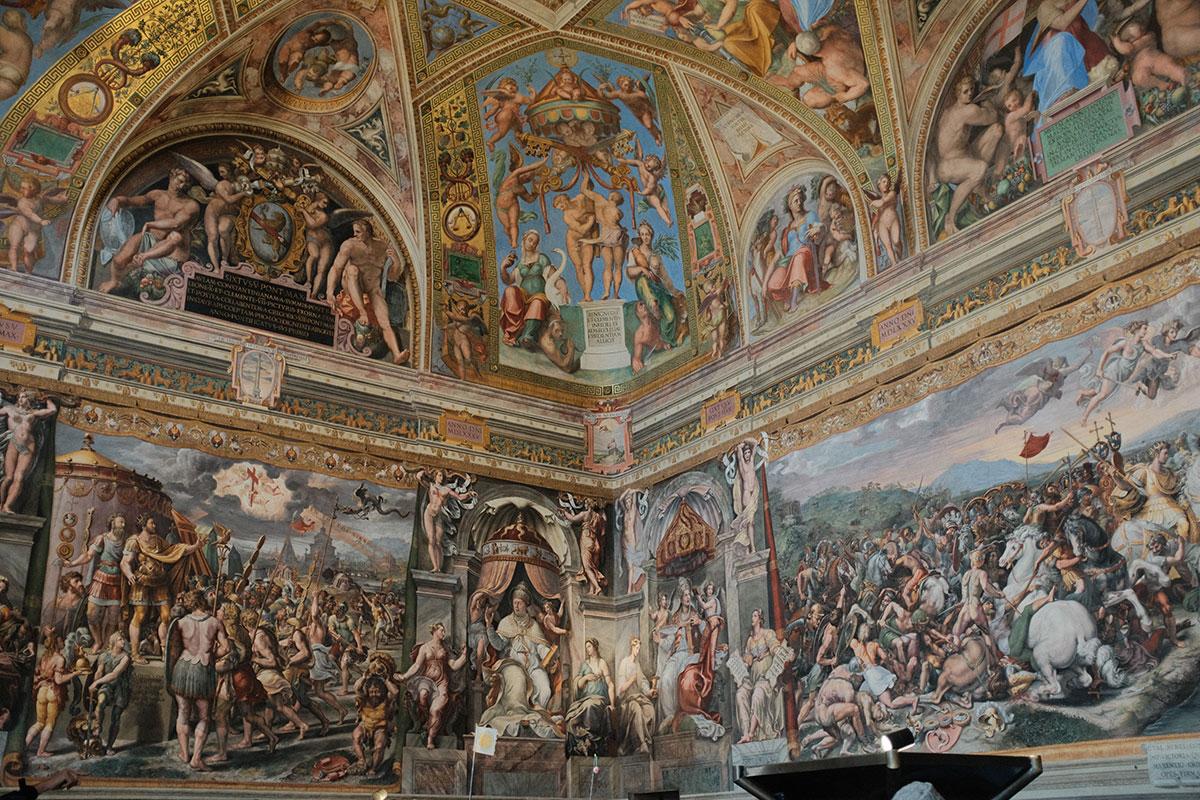 Renaissance-era painted interior walls