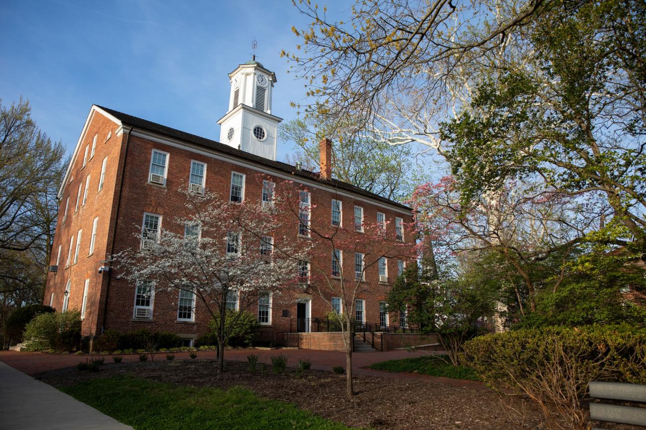 Cutler Hall on Ohio University's main campus
