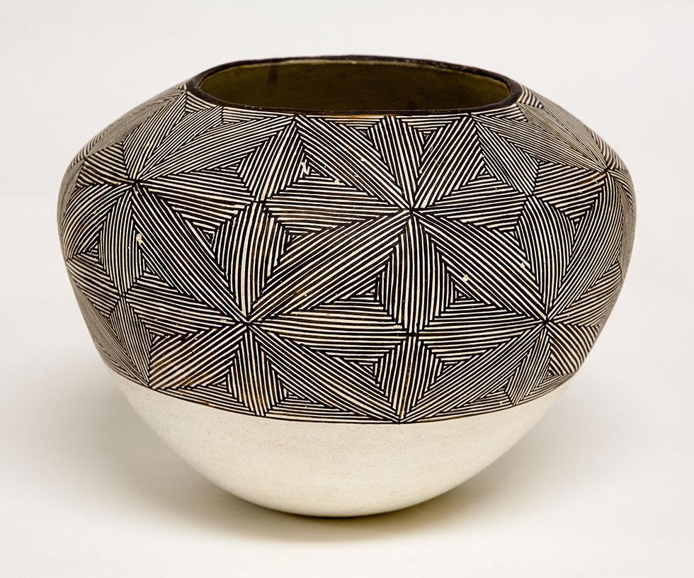 Bowl, 1962, Marie Chino, Acoma Pueblo, NM, earthenware and slip, 6.25 in. x 7.5 in. dia. (15.9cm x 19cm dia.), 2007.46.14. Gift of Dr. Gifford B. Doxsee