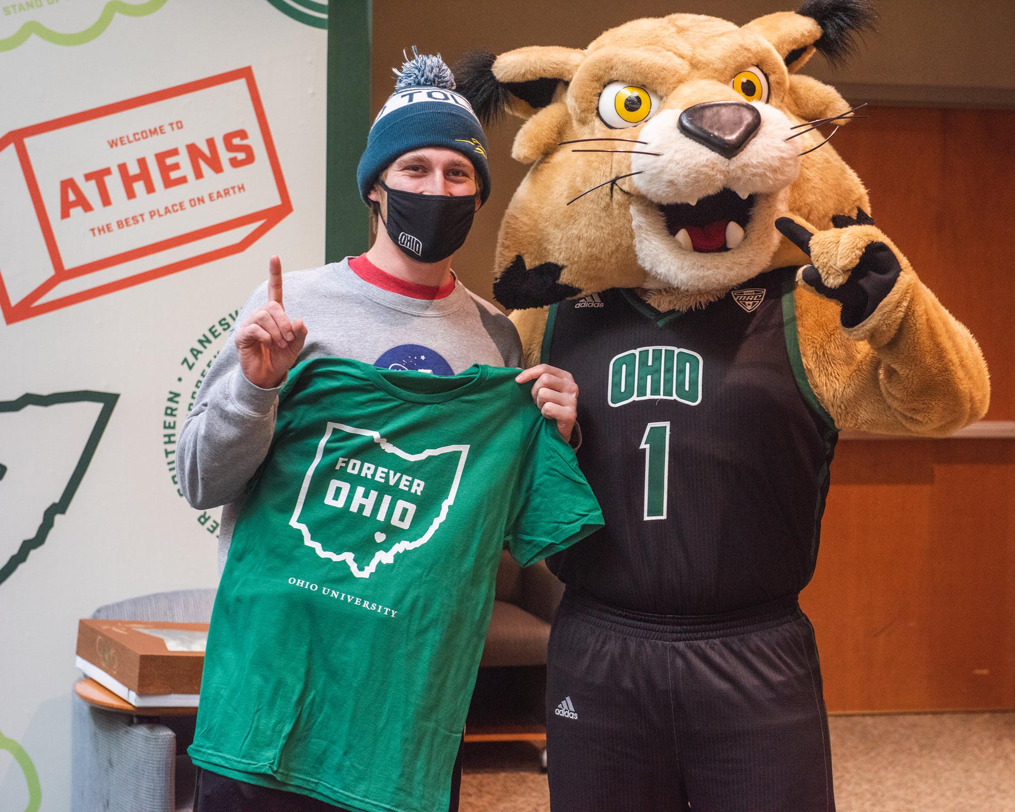 Ohio University t-shirt swap