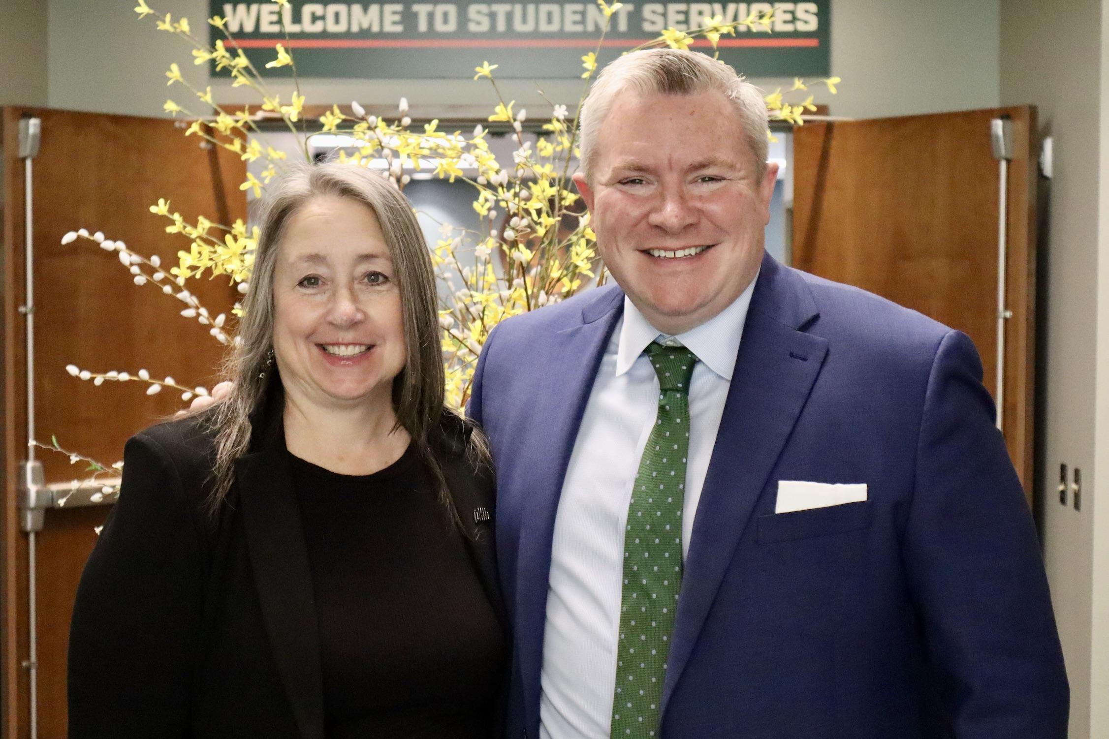 Dean Kline with Ohio Department of Education, Chancellor Mike Duffey