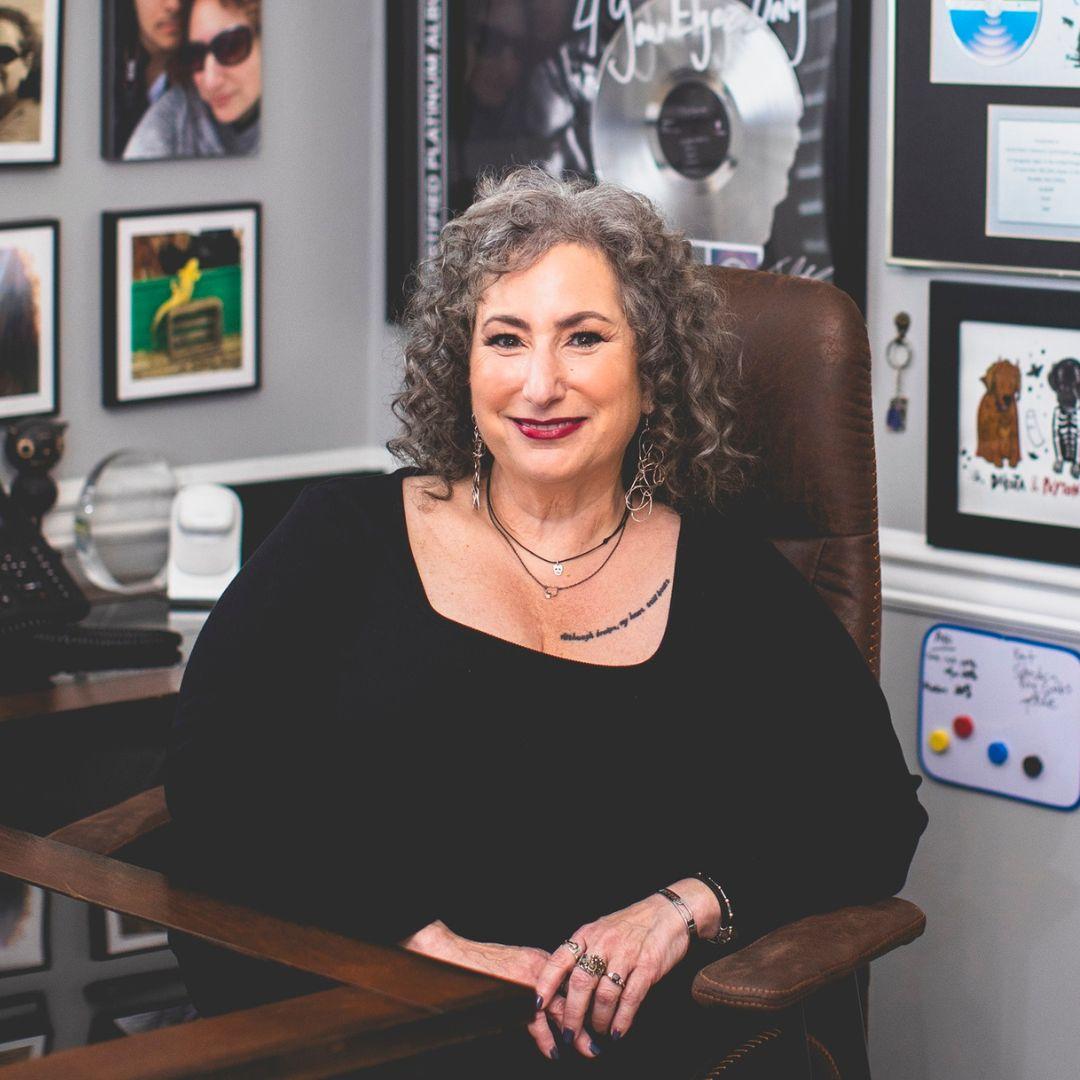 Deborah Mannis-Gardner headshot