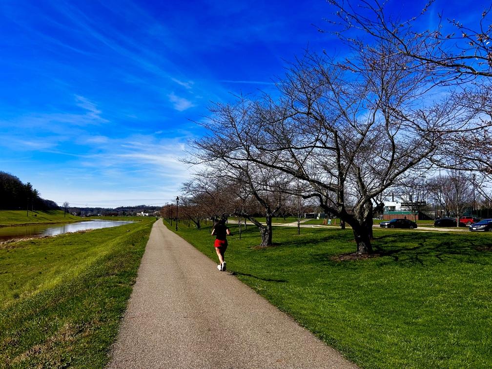 View along the hocking 