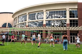 Students play volleyball during Welcome Week at Ohio University