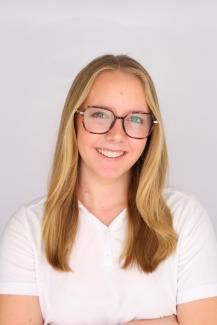 Olivia Starkey Peer Coach Headshot