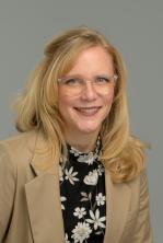 Rebekah Crawford headshot 2024