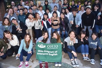 Chubu University students with OHIO students
